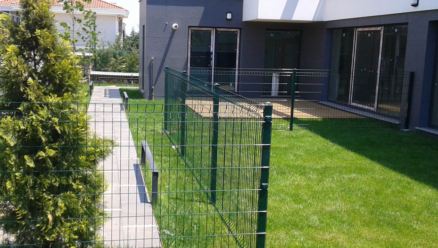 Bahçe Çit Sistemleri